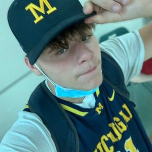 Meet your Posher, Ashton